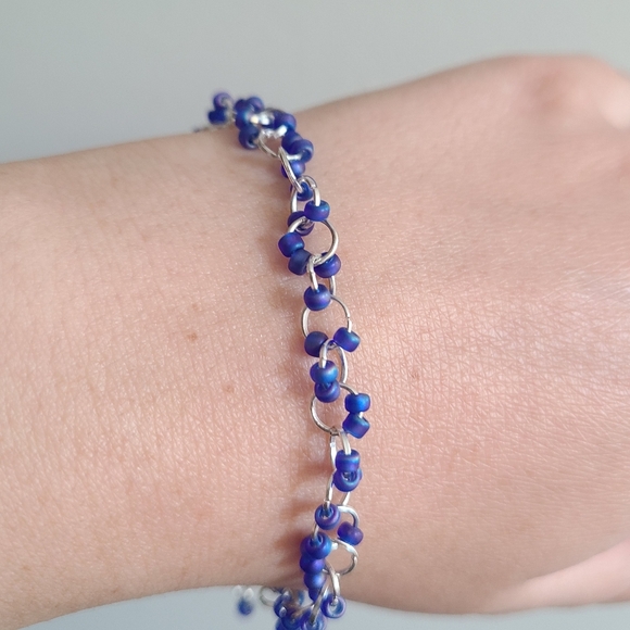 OOAK Delicate Blue Bead Bracelet - Picture 4 of 9
